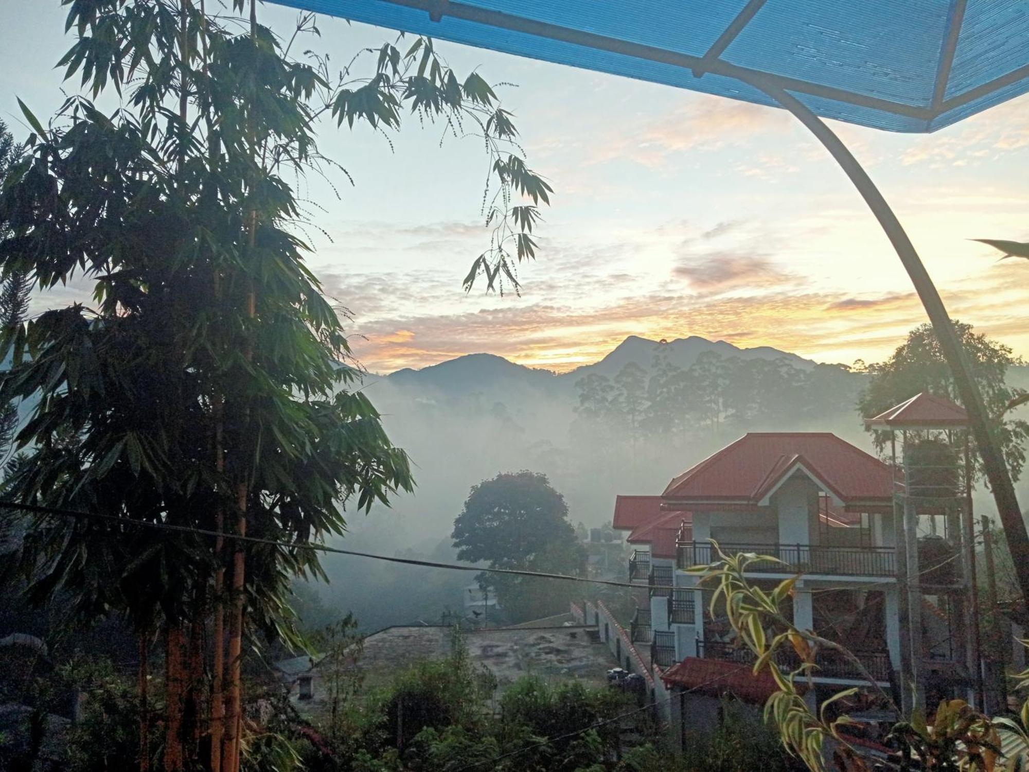 Princess Of Dickoya Homestay Гаттон Номер фото